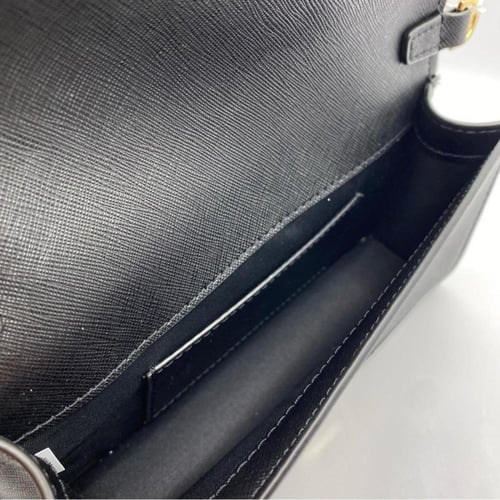 كروس بدي من توري برتش باللون الاسود