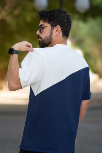 تيشرت الهلال كحلي بقصة مائلة