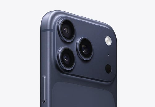 ايفون 17 بروماكس نسخة الشرق الاوسط