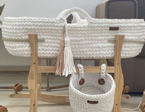 سلة موسى سرير مواليد من الكروشية بدون مظله