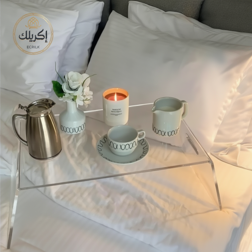 طاولة اكريلك أنيقة