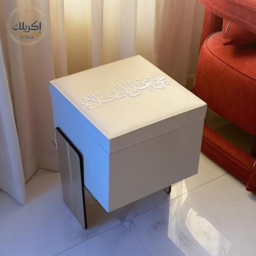 صندوق سجاد صلاة جلدي فاخر