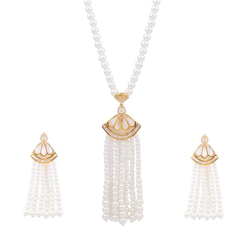 نصف طقم طويل مزين باللؤلؤ والزركون البراق