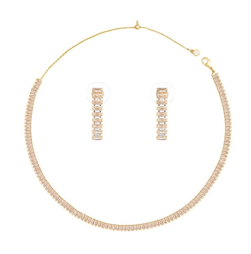 نصف طقم تشوكر مرصع بأحجار الزركون البراقة