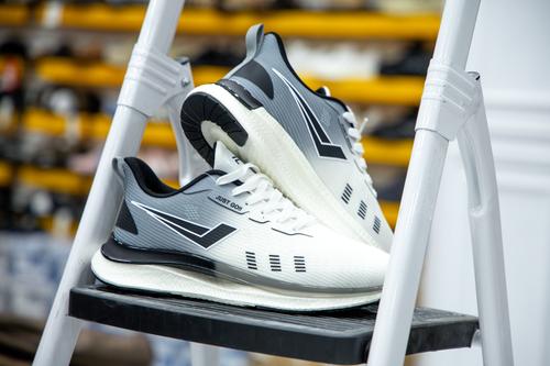 جزمة فلاج سبورت رجالي