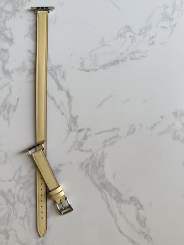 سوار جلد الاصفر الفاتح- Double Tour Strap Butter Y...