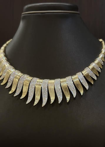 طقم رويال ذهبي