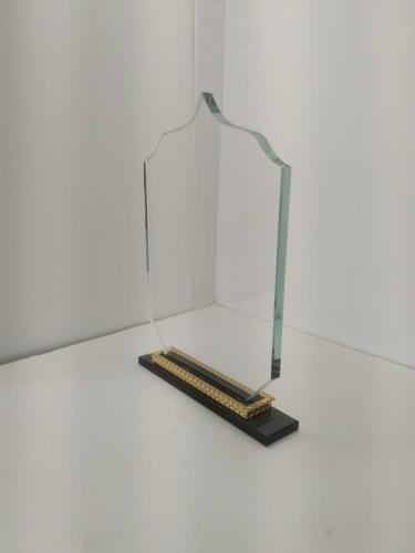 درع كريستال