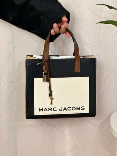 شنطة مارك جوكيبز