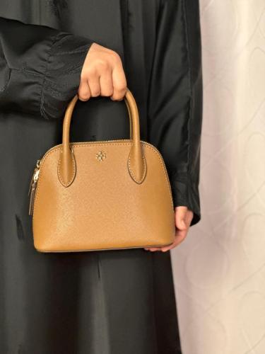 شنطة توري بورش بني