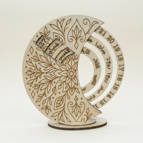 تقويم خشبي مكتبي بتصميم فاخر