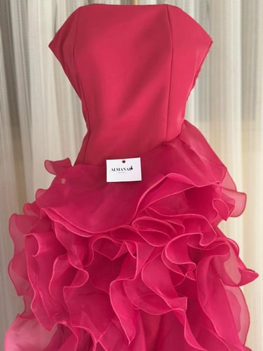 فستان فوشي مصدر كريب باربي وكلوش اورجنزا