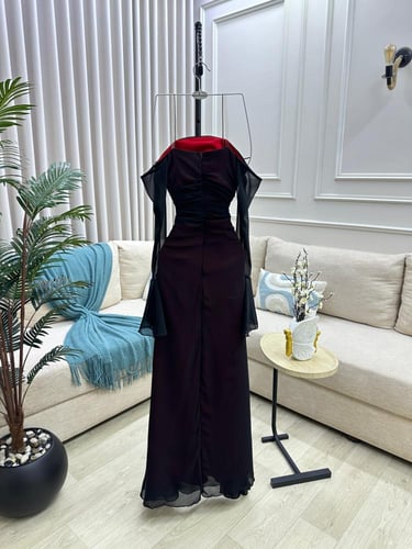 فستان ناعم اوف شولدر اسود اكمام طويله