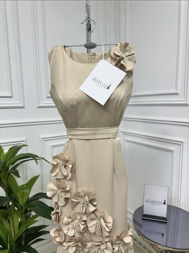 فستان ناعم بيج مورد