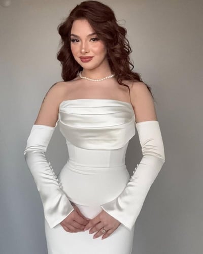 فستان ناعم ابيض تفته استرتش