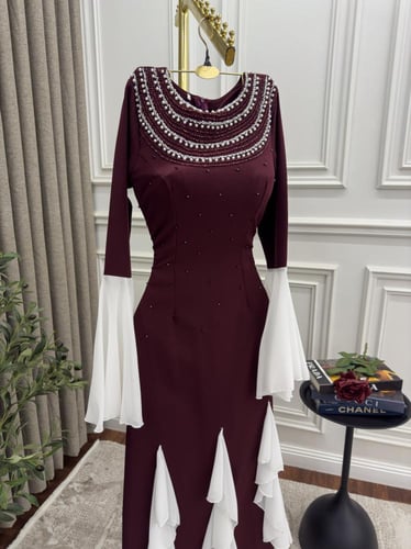 فستان ناعم برغندي