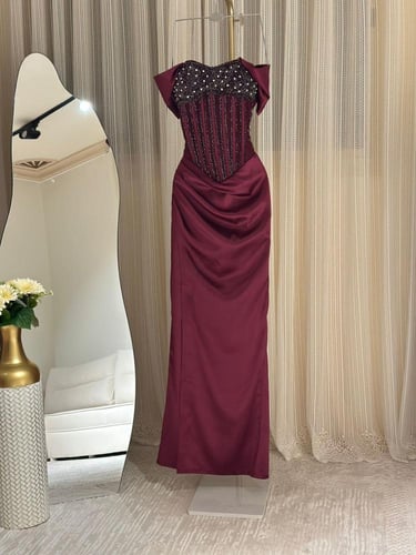 فستان سهره كورسيه تفته مع دانتيل تطريز