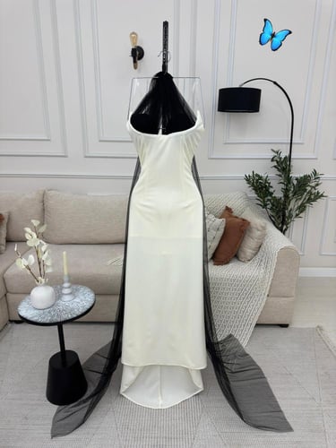 فستان لكرا كريب استرتش تل اسود