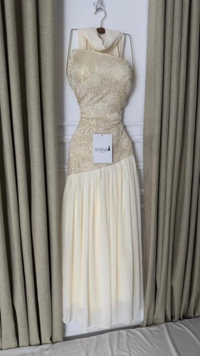 فستان سهره سكري مع شال