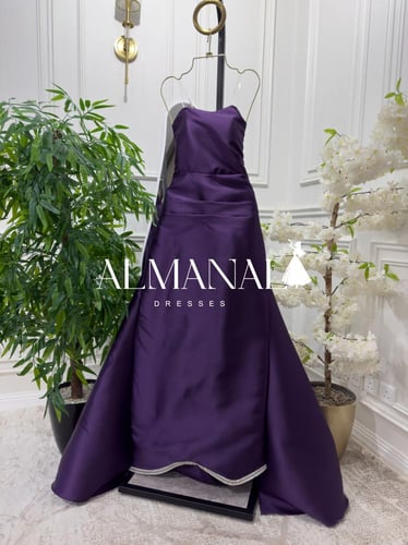 سهرة ميكادو بنفسجي ملكي بشريط ترتر فضي أسفل الفستا...