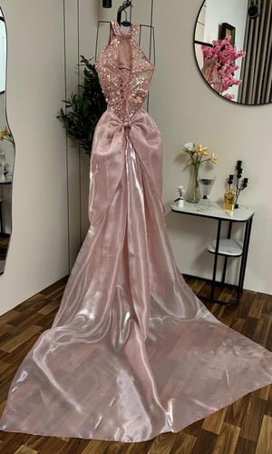 فستان سهره بينك كلفه وفيونكه اورجنزا