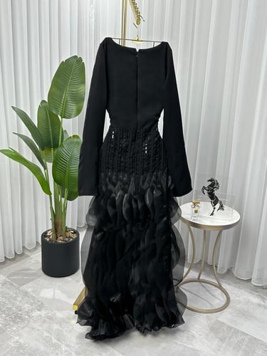 فستان سهره اسود باربي