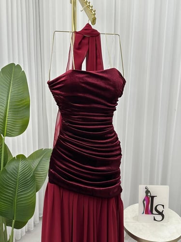 فستان عنابي مخمل كوري شيفون