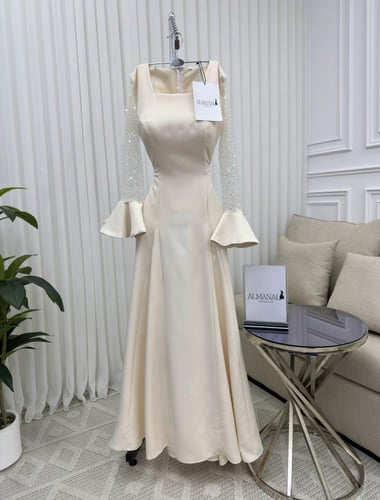 فستان ناعم بيج