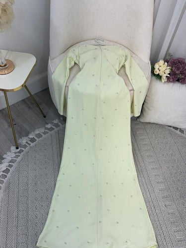 فستان. باربي تطريز يدوي كرستال