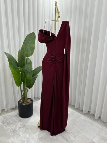 فستان ناعم عودي استرتش