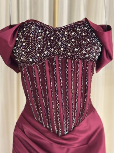 فستان سهره كورسيه تفته مع دانتيل تطريز