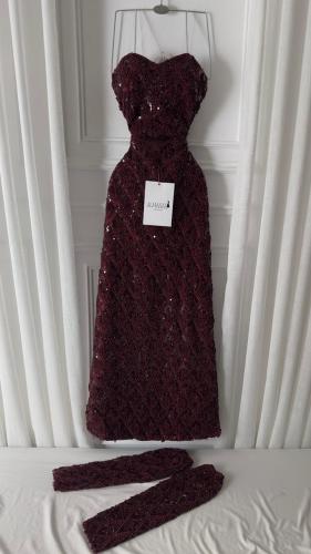 فستان سهره مطرز خرز اكمام منفصله برغندي