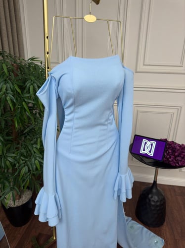 فستان لكرا مورد تطريز