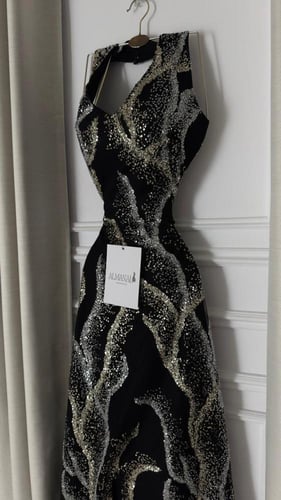 فستان سهره تل مطرز خرز فضي وذهبي