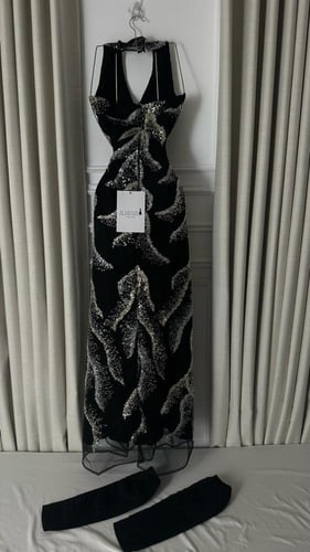 فستان سهره تل مطرز خرز فضي وذهبي