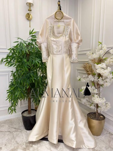 فستان سهرة ميكادو ذهبي لامع بتصميم حورية مطرز مع ش...