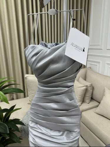 فستان لمار رصاصي