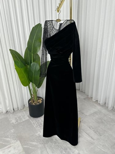 فستان جوخ تل