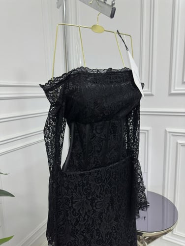 فستان داتيل مبطن كورسيه مقوى