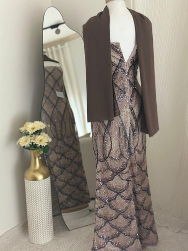 فستان سهره كلفه تطريز خرز وشال