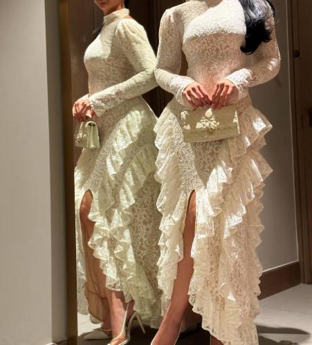 فستان دانتيل