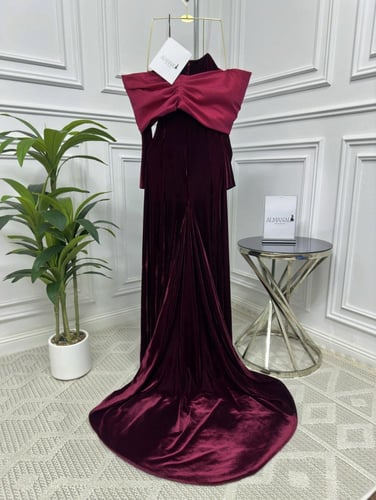 فستان سهره مخمل ذيل شانطون