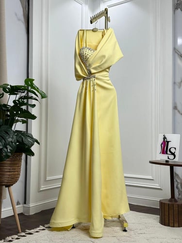 فستان باربي تطريز ليموني