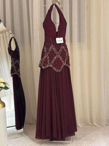 فستان ناعم عودي شيفون مطرز لؤلؤ