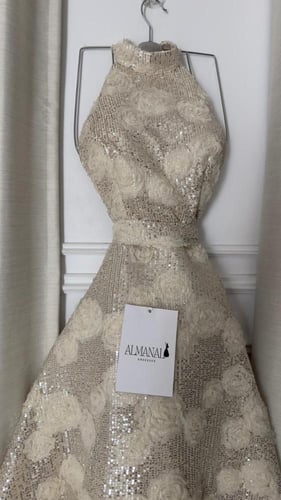 فستان ميد سهره تل مورد تطريز