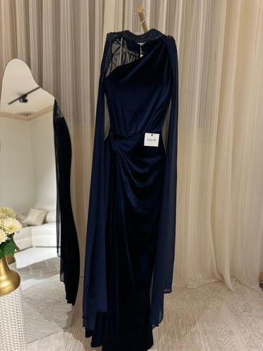 فستان شتوي مخمل كحلي