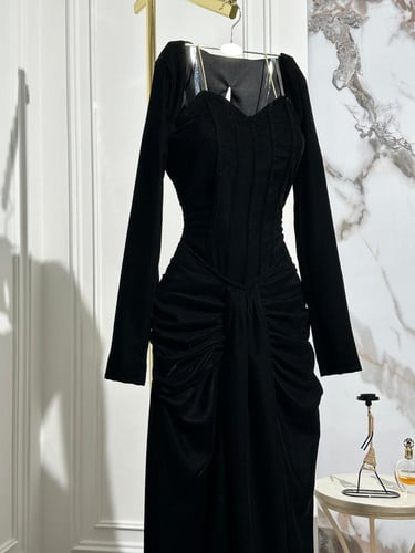 مخمل كوري كورسيه