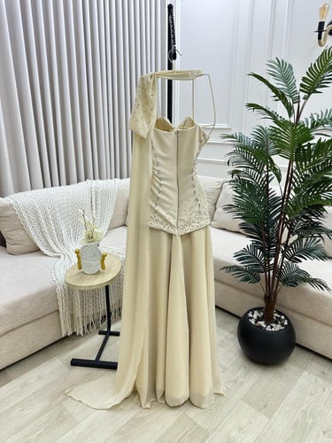 فستان باربي