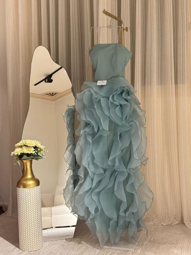 فستان تيفاني صدر كريب باربي وكلوش اورجنزا