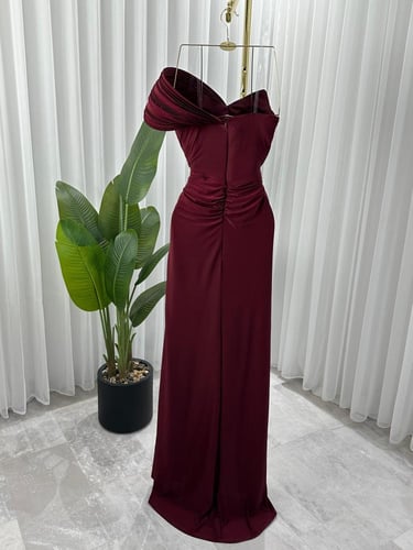 فستان ناعم عودي استرتش